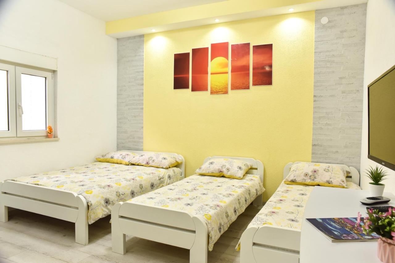 Cozy Apartment Close To Dubrovnik เนอุม ภายนอก รูปภาพ