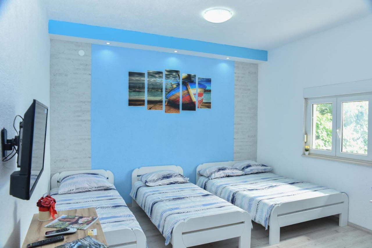Cozy Apartment Close To Dubrovnik เนอุม ภายนอก รูปภาพ