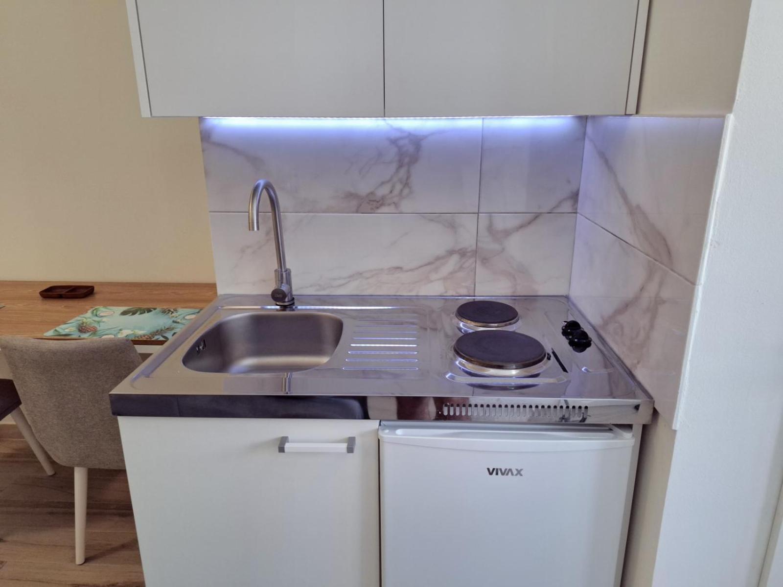 Cozy Apartment Close To Dubrovnik เนอุม ภายนอก รูปภาพ